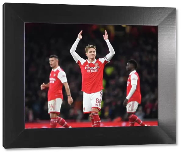 Arsenal's Odegaard Takes on Manchester United: A Premier League Showdown (2022-23)