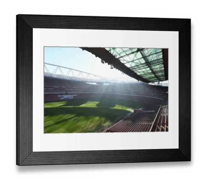 Framed Print : Arsenal vs Manchester United: Premier League Showdown at Emirates Stadium Framed Print : Arsenal vs Manchester United: Premier League Showdown at Emirates Stadium
