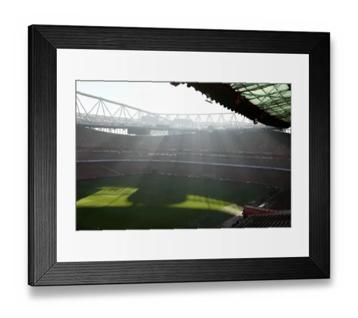 Framed Print : Arsenal vs Manchester United: Premier League Showdown at Emirates Stadium Framed Print : Arsenal vs Manchester United: Premier League Showdown at Emirates Stadium