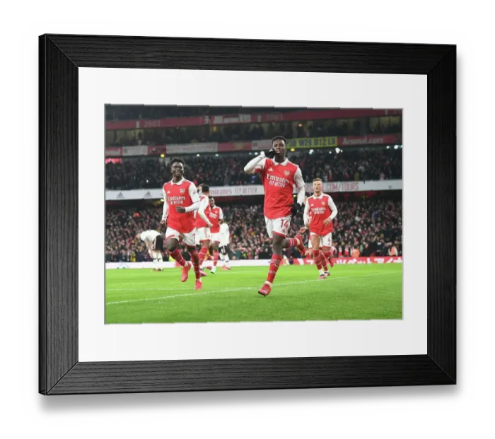Framed Print : Arsenal's Eddie Nketiah Scores Thriller Against Manchester United in 2022-23 Premier League