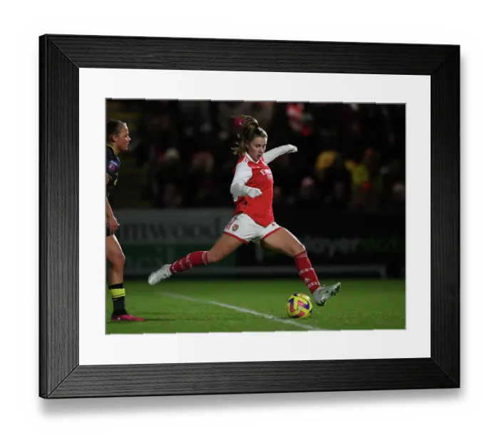 Framed Print : Arsenal Women vs Aston Villa: FA WSL Cup Clash at Meadow Park