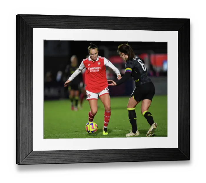 Framed Print : Arsenal vs Aston Villa: FA Women's Continental Tyres League Cup Clash - Caitlin Foord Faces Off Against Rachel Corsie