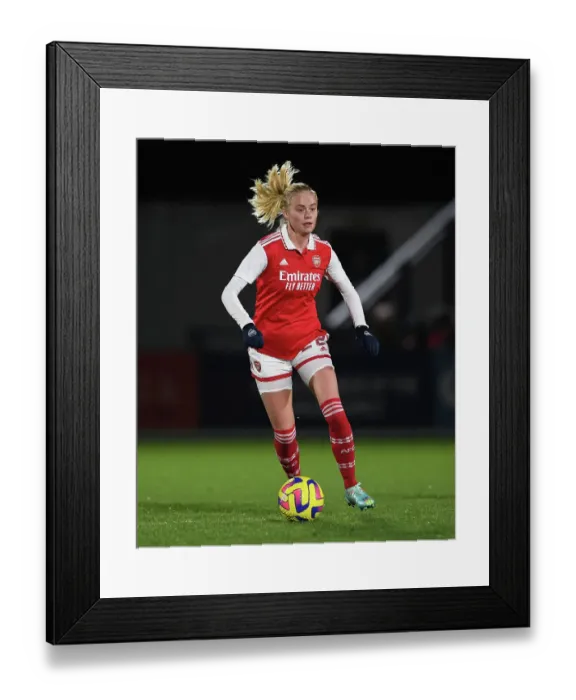 Framed Print : Arsenal Women vs Aston Villa: FA WSL Cup Clash at Meadow Park