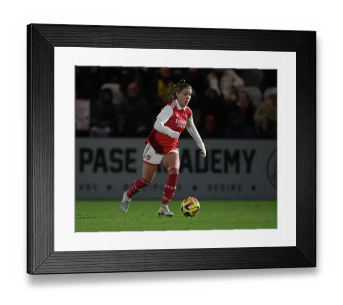 Framed Print : Arsenal Women vs Aston Villa: FA WSL Cup Clash at Meadow Park