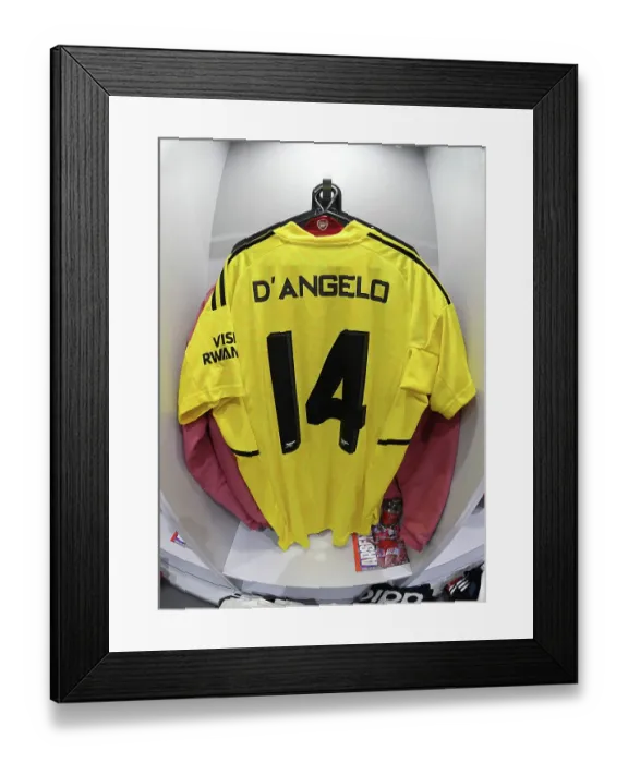 Framed Print : Arsenal Women Prepare for Conti Cup Clash against Aston Villa: Sabrina D'Angelo in Focus Framed Print : Arsenal Women Prepare for Conti Cup Clash against Aston Villa: Sabrina D'Angelo in Focus