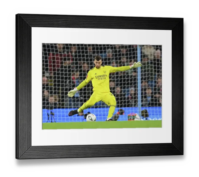 Framed Print : Arsenal's Matt Turner Faces Off Against Manchester City in FA Cup Clash