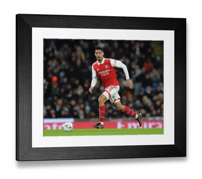 Framed Print : William Saliba vs Manchester City: FA Cup Clash (2022-23) Framed Print : William Saliba vs Manchester City: FA Cup Clash (2022-23)