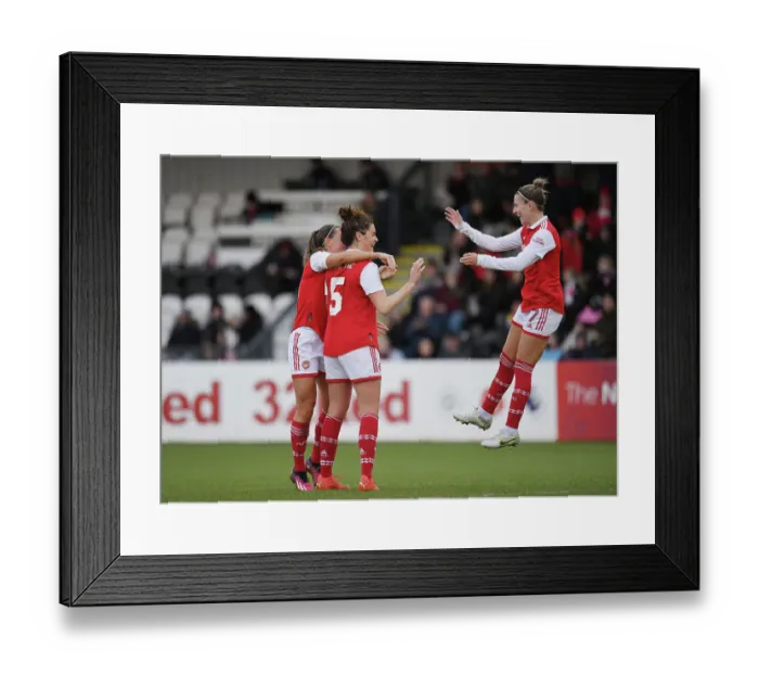 Framed Print : Arsenal Women's FA Cup Triumph: Jennifer Beattie Scores Historic Fifth Goal vs. Leeds