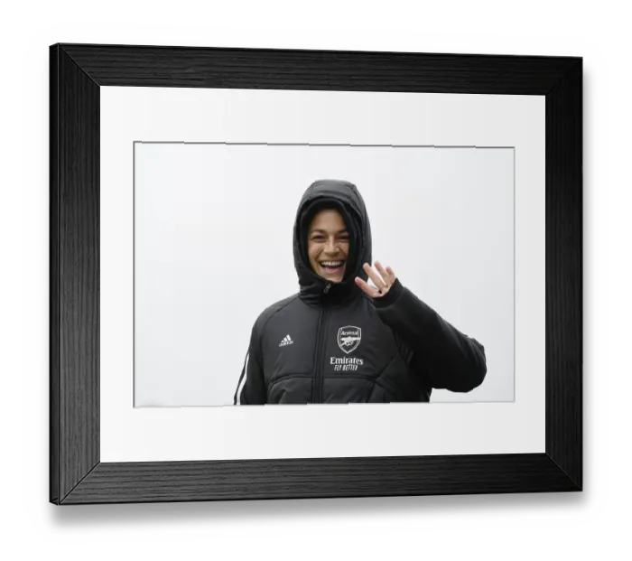 Framed Print : Arsenal's Sabrina D'Angelo Arrives at Meadow Park Ahead of FA Cup Clash vs Leeds United Women