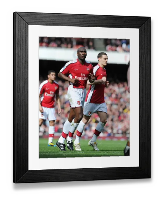 Framed Print : Sol Campbell and Thomas Vermaelen (Arsenal). Arsenal 1: 0 Wolverhampton Wanderers Framed Print : Sol Campbell and Thomas Vermaelen (Arsenal). Arsenal 1: 0 Wolverhampton Wanderers