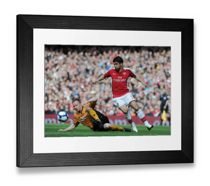 Framed Print : Eduardo vs. Jody Craddock: Arsenal's Edge in the 1:0 Win over Wolverhampton Wanderers Framed Print : Eduardo vs. Jody Craddock: Arsenal's Edge in the 1:0 Win over Wolverhampton Wanderers