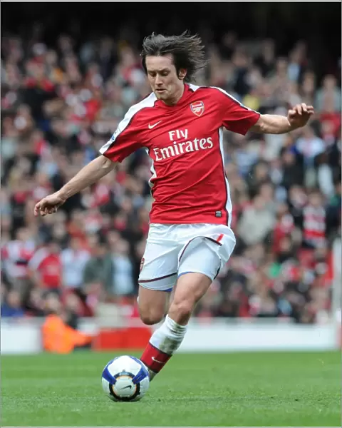 Tomas Rosicky (Arsenal). Arsenal 1: 0 Wolverhampton Wanderers, FA Barclays Premier League