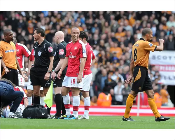 Mikael Silvestre (Arsenal) confronts Wolves captain Carl Henry after being sent off for a challenge on Tomas Rosicky. Arsenal 1: 0 Wolverhampton Wanderers, FA Barclays Premier League, Emirates Stadium, Arsenal Football Club, 3  /  4  /  2010. Credit : Stuart MacFarlane  /  Arsenal