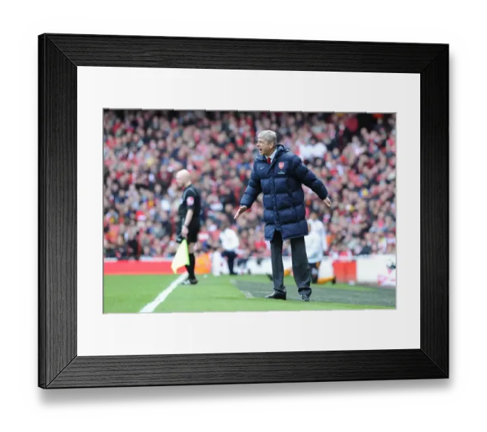 Framed Print : Arsenal manager Arsene Wenger. Arsenal 1: 0 Wolverhampton Wanderers, FA Barclays Premier League
