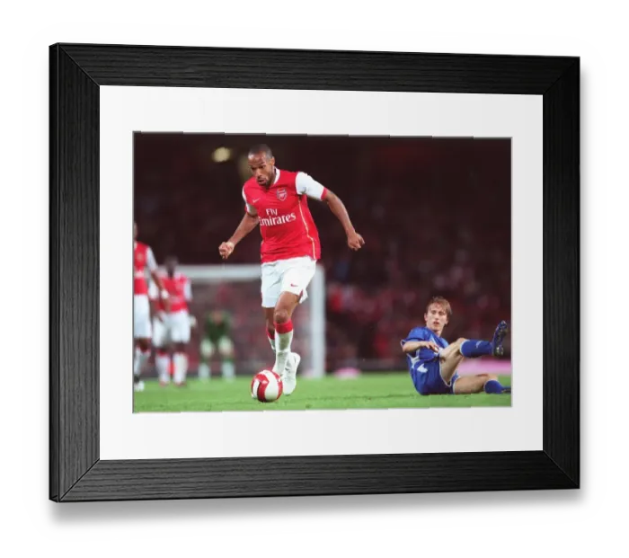 Framed Print : Thierry Henry (Arsenal) Luka Modric (Dinamo)