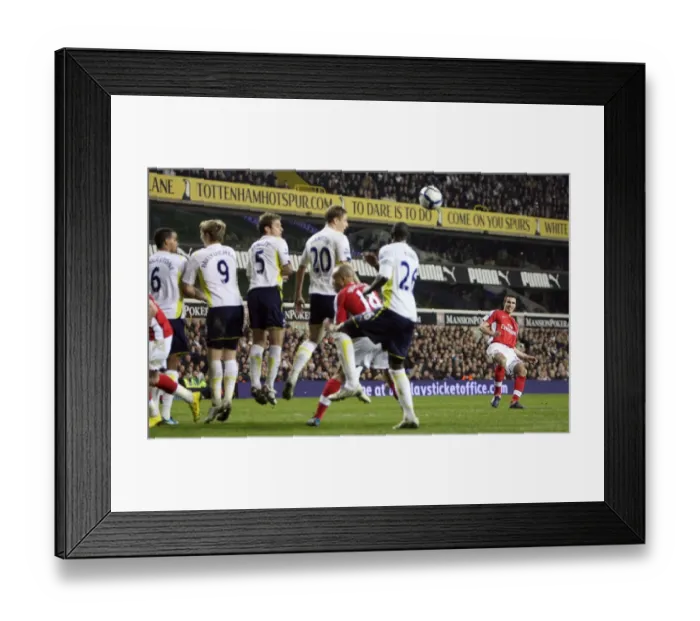 Framed Print : Robin van Persie (Arsenal) bends a free kick round the Tottenham wall. Tottenham Hotspur 2 Framed Print : Robin van Persie (Arsenal) bends a free kick round the Tottenham wall. Tottenham Hotspur 2