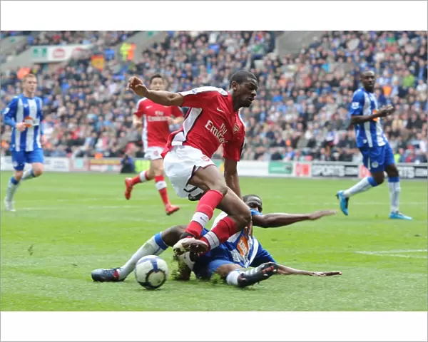 Abou Diaby (Arsenal) Maynor Figueroa (Wigan). Wigan Athletic 3: 2 Arsenal
