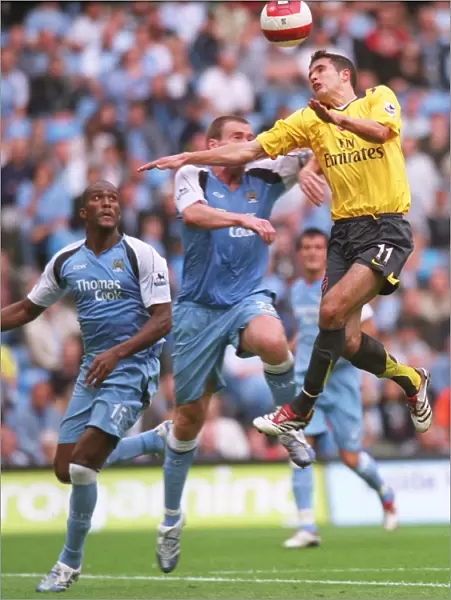 Van Persie vs. Dunne: Manchester City Edges Past Arsenal in FA Premiership Clash