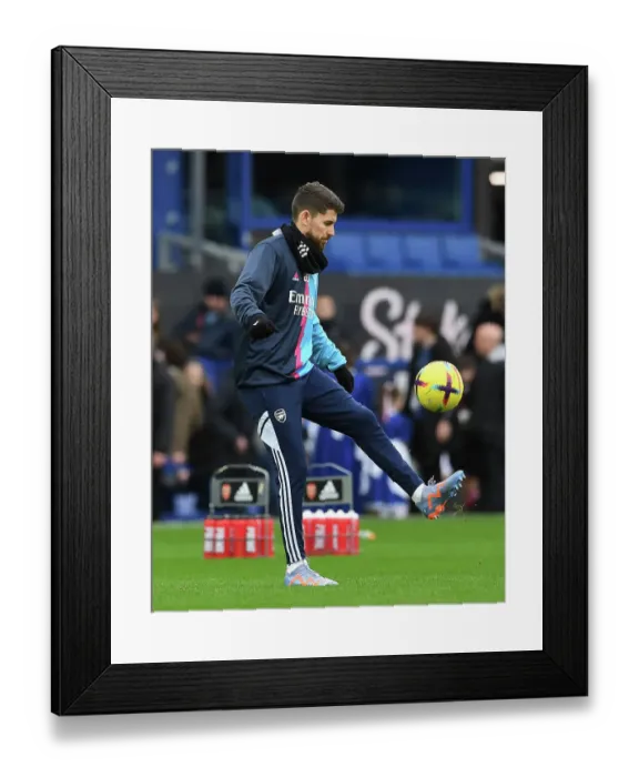 Framed Print : Jorginho's Focus: Arsenal Star's Pre-Match Routine Ahead of Everton Clash, Premier League 2022-23