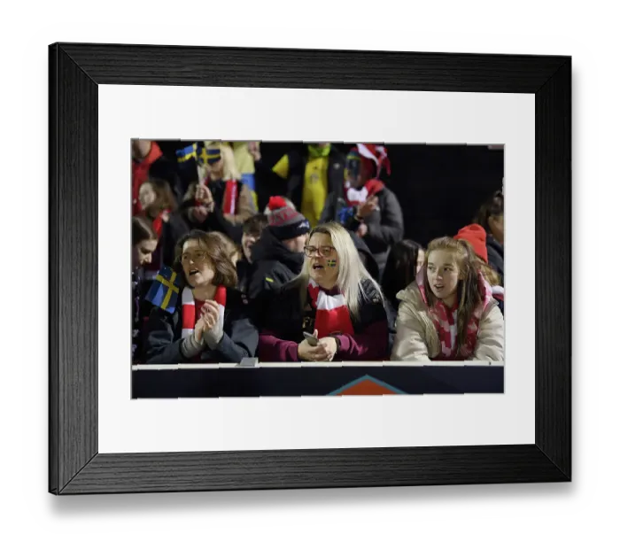 Framed Print : Arsenal Fans in Full Force: West Ham United vs. Arsenal, Barclays Women's Super League Framed Print : Arsenal Fans in Full Force: West Ham United vs. Arsenal, Barclays Women's Super League