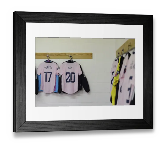 Framed Print : Arsenal Women Prepare for FA WSL Showdown against West Ham United