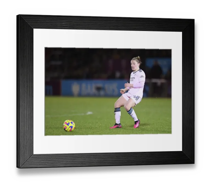 Framed Print : Arsenal's Kim Little Shines in Women's Super League Clash Against West Ham