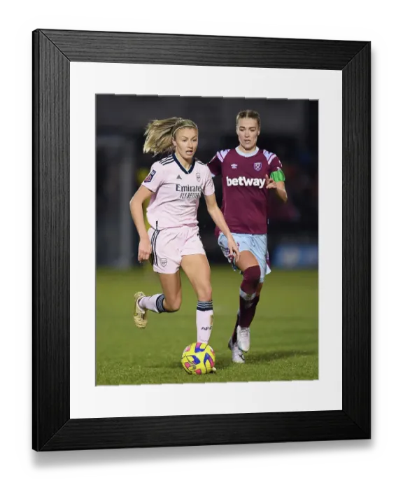Framed Print : Arsenal's Leah Williamson in Action during Barclays Women's Super League Match against West Ham United, 2022-23 Framed Print : Arsenal's Leah Williamson in Action during Barclays Women's Super League Match against West Ham United, 2022-23