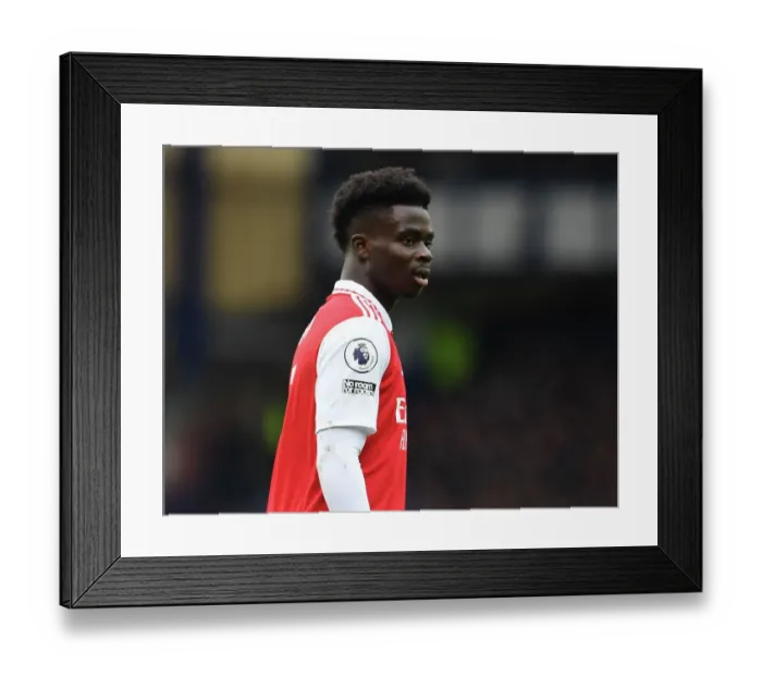 Framed Print : Arsenal's Bukayo Saka Dazzles at Goodison Park: Premier League 2022-23
