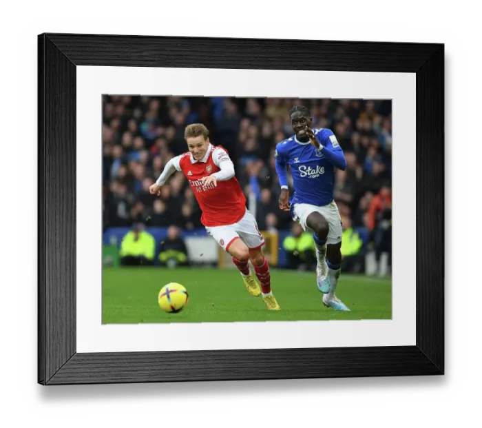 Framed Print : Clash of Midfield Titans: Odegaard vs Onana - Everton vs Arsenal, Premier League 2022-23 Framed Print : Clash of Midfield Titans: Odegaard vs Onana - Everton vs Arsenal, Premier League 2022-23