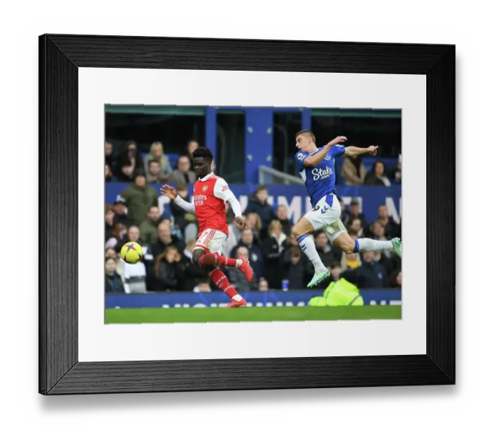 Framed Print : Bukayo Saka in Action: Everton vs Arsenal, Premier League 2022-23