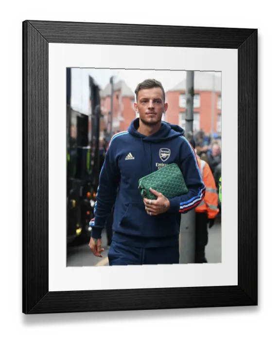 Framed Print : Arsenal's Ben White Arrives at Goodison Park Ahead of Everton Clash - Premier League 2022-23