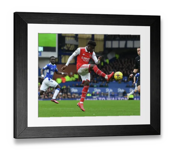 Framed Print : Intense Moment: Bukayo Saka in Action - Arsenal vs. Everton, Premier League 2022-23 Framed Print : Intense Moment: Bukayo Saka in Action - Arsenal vs. Everton, Premier League 2022-23