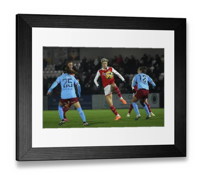 Framed Print : Arsenal Women vs Manchester City Women: FA WSL Cup Semi-Final Clash