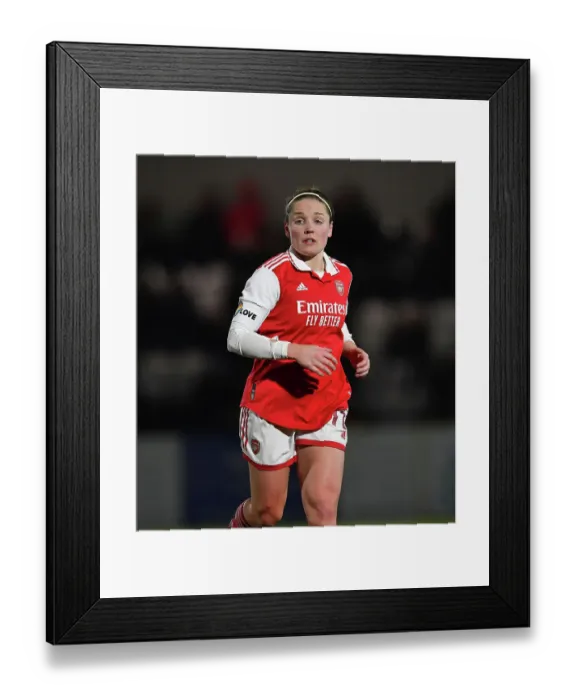 Framed Print : Arsenal's Kim Little Goes Head-to-Head with Manchester City in FA WSL Cup Semi-Final