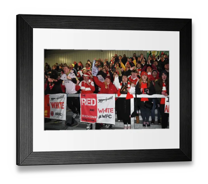 Framed Print : Thrilling Arsenal Women vs Manchester City Showdown: Conti Cup Semi-Final at Meadow Park