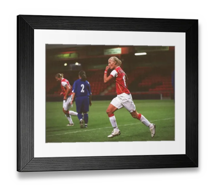 Framed Print : Katie Chapman celebrates scoring Arsenals 2nd goal Framed Print : Katie Chapman celebrates scoring Arsenals 2nd goal