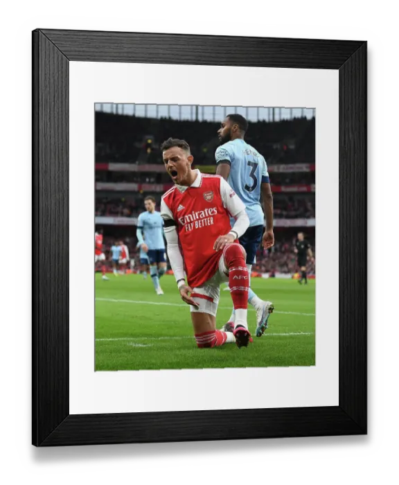 Framed Print : Arsenal's Ben White in Action: Arsenal vs. Brentford, Premier League 2022-23 Framed Print : Arsenal's Ben White in Action: Arsenal vs. Brentford, Premier League 2022-23