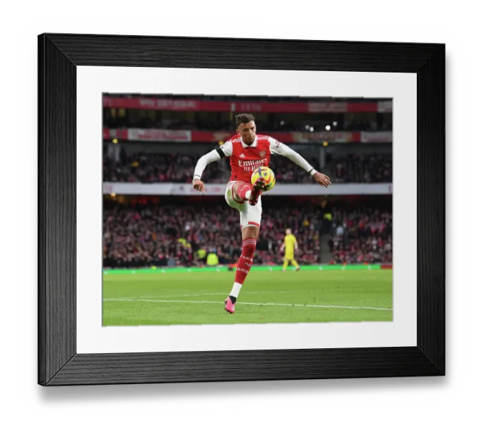 Framed Print : Arsenal's Ben White in Action: Arsenal vs. Brentford, Premier League 2022-23