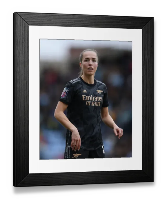 Framed Print : Arsenal's Lia Walti in Action against Manchester City - FA Women's Super League Clash Framed Print : Arsenal's Lia Walti in Action against Manchester City - FA Women's Super League Clash