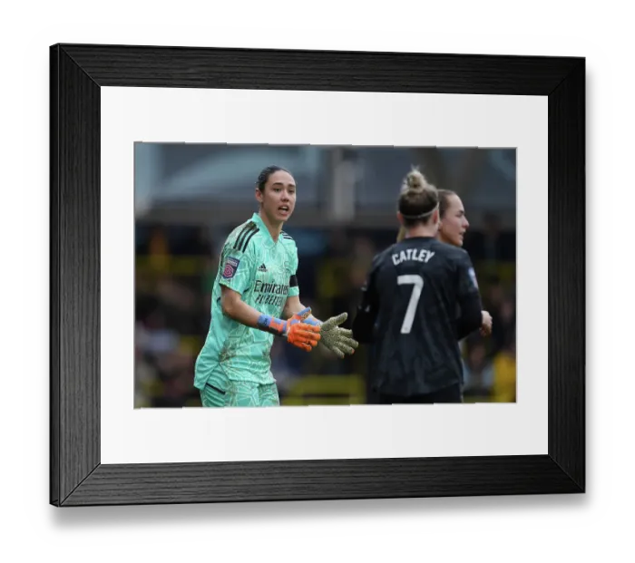 Framed Print : Battle of the Goalkeepers: Zinsberger vs. Manchester City in FA Women's Super League Clash