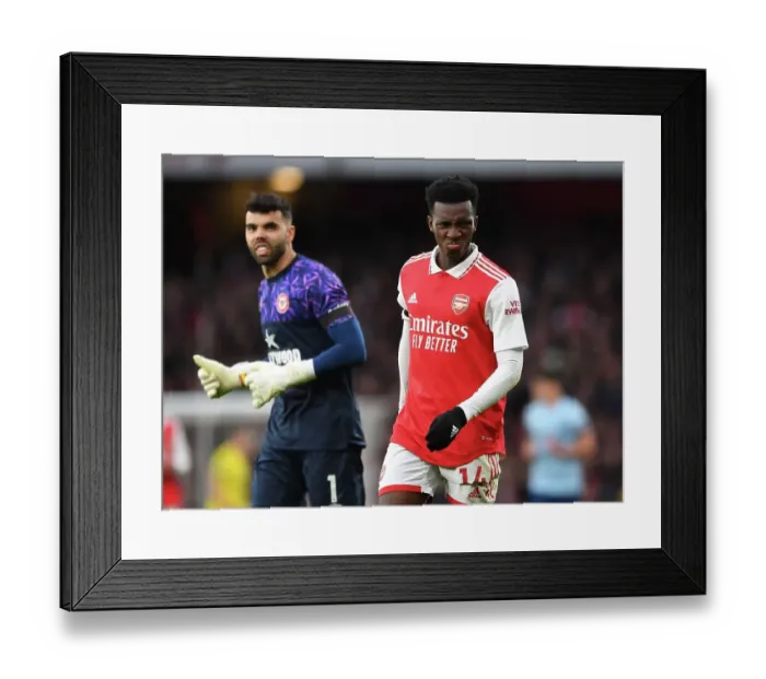 Framed Print : Arsenal's Eddie Nketiah in Action: Arsenal vs. Brentford, 2022-23 Premier League