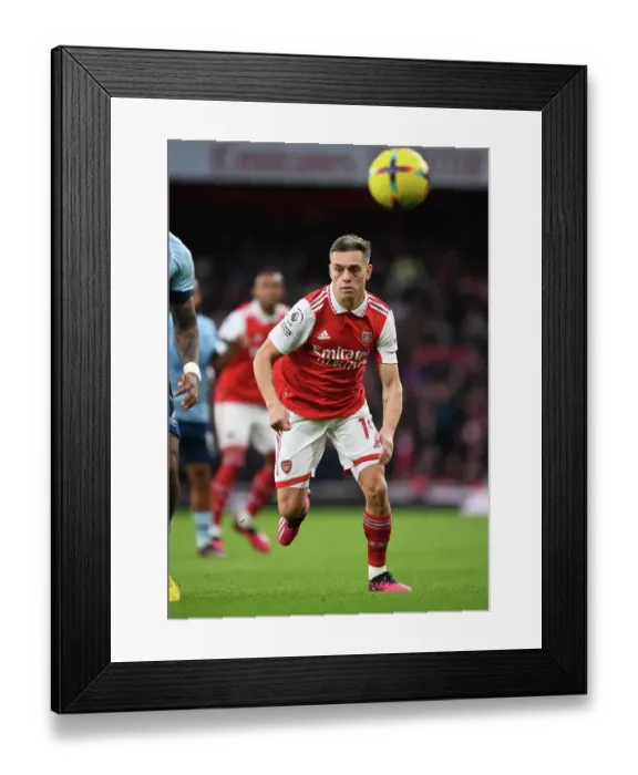 Framed Print : Arsenal's Trossard Stars: Premier League Victory Over Brentford