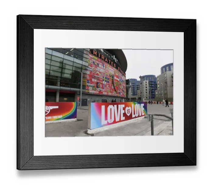 Framed Print : Love is Love: Arsenal vs. Brentford, Premier League 2022-23 Framed Print : Love is Love: Arsenal vs. Brentford, Premier League 2022-23