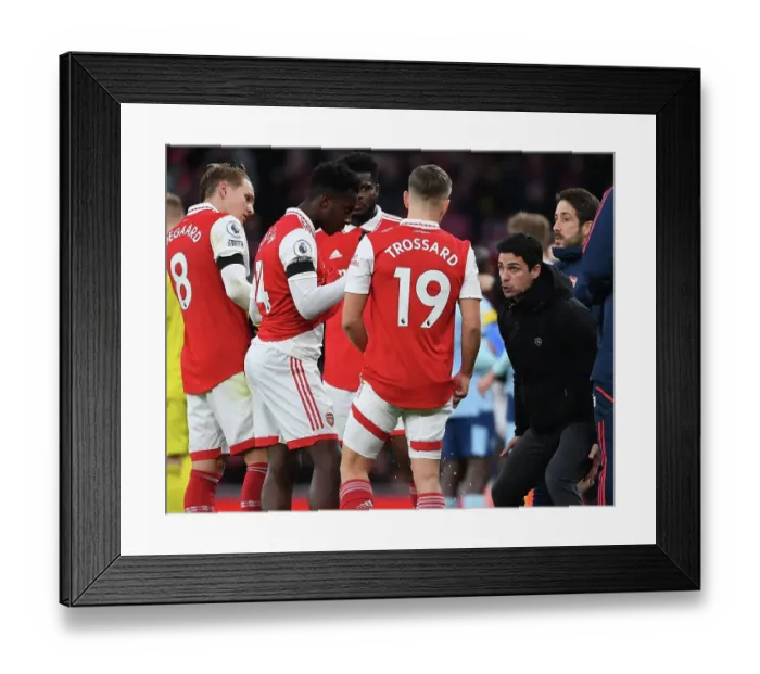 Framed Print : Mikel Arteta Rallies Arsenal Team During Intense Arsenal vs Brentford Clash at Emirates Stadium