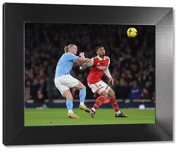 Arsenal vs Manchester City: William Saliba Under Pressure from Erling Haaland