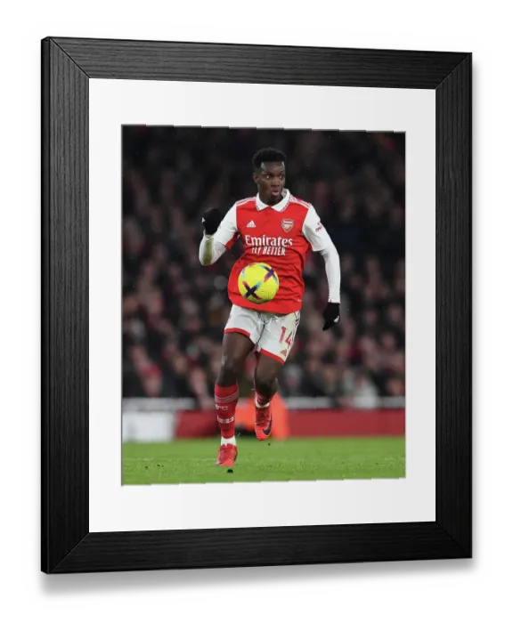 Framed Print : Arsenal's Eddie Nketiah Faces Off Against Manchester City in Premier League Battle