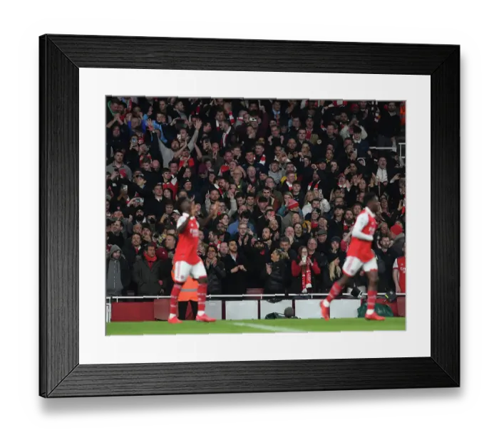 Framed Print : Arsenal Fans Ecstatic: Beating Manchester City in the Premier League 2022-23