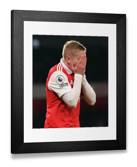 Framed Print : Zinchenko in Action: Arsenal vs Manchester City, Premier League 2022-23
