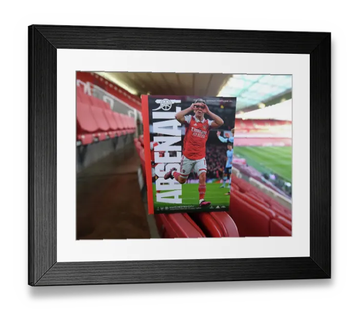 Framed Print : Arsenal vs Manchester City: Premier League Clash at Emirates Stadium