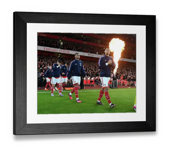 Framed Print : Arsenal's Saliba and Gabriel Prepare for Manchester City Showdown - Premier League 2022-23 Framed Print : Arsenal's Saliba and Gabriel Prepare for Manchester City Showdown - Premier League 2022-23
